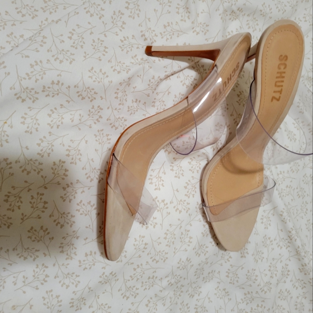 Brand new Schutz shoes